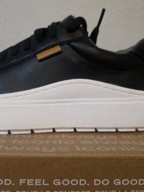 Dr Scholl's Time Off Sneakers